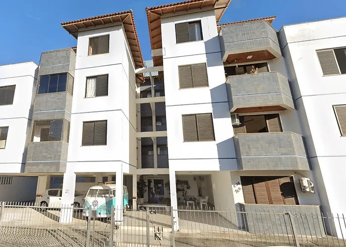 Apto Charmoso Com A/C E Garagem A 250M Da Praia